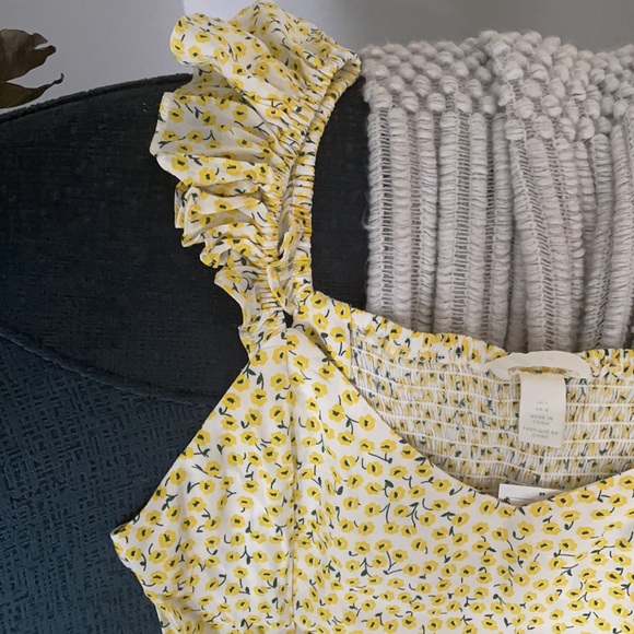 H&M | Tank - Picture 3 of 5